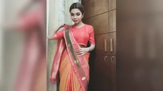 Sexy Babe Slowly Removing Her Saree Teasing Me Before Sex