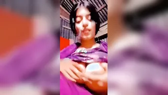 Bengali Babe Teasing With Her Huge Round Boobs In Bedroom Today