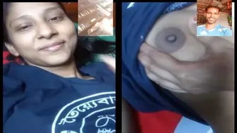 Desi GF Teasing With Her Boobs During Late Night Video Call
