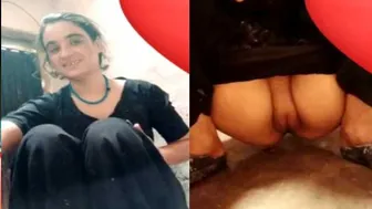 Village Wife Recording Herself Pissing In Bathroom For Husband