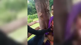 Married Bhabhi Meeting Her Young Boyfriend In The Public Park