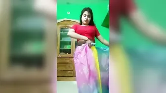 Beautiful GF Slowly Removing Her Saree Teasing Me Hard