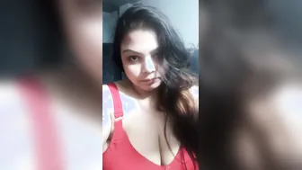 Married Woman Revealing Her Hanging Breasts For Secret Lover