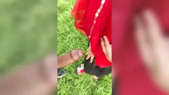 Risky Bhabhi Sucking Cock Outdoor In The Park For Quick Thrill