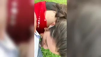 Risky Bhabhi Sucking Cock Outdoor In The Park For Quick Thrill