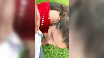 Risky Bhabhi Sucking Cock Outdoor In The Park For Quick Thrill