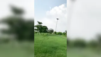 Risky Bhabhi Sucking Cock Outdoor In The Park For Quick Thrill