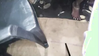 Horny Bhabhi Getting Fucked Hard By The Worker At Her Place Now