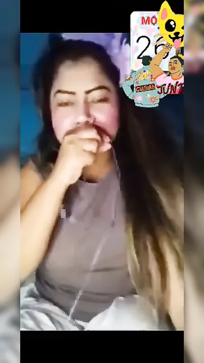 Bengali Housewife Dirty Talking With Young Lover On Video Chat