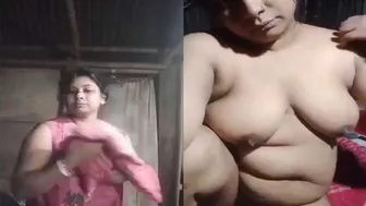 Thick Village Wife Flashing Her Massive Ass Cheeks On Phone