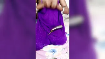 Bengali Housewife Masturbating With Vegetable In Her Bedroom