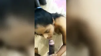 Obedient Mumbai Call Girl Sucking Client Cock Like A Pro