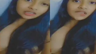 College GF Fingering Her Dripping Pussy On Camera