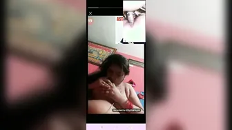 Unsatisfied Busty Bhabhi Flashing Her Heavy Boobs On Video Call
