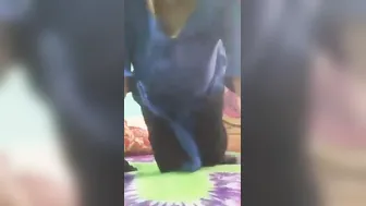 Horny Bhabhi Revealing Her Big Natural Tits Needing Satisfaction