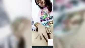 Pakistani Babe Pleasuring Herself On Video Call For Her Boyfriend