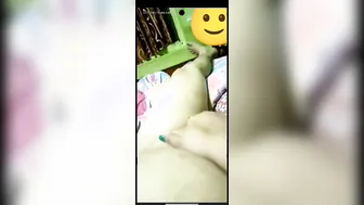 Horny Housewife Fingering Herself And Tasting Her Own Juices