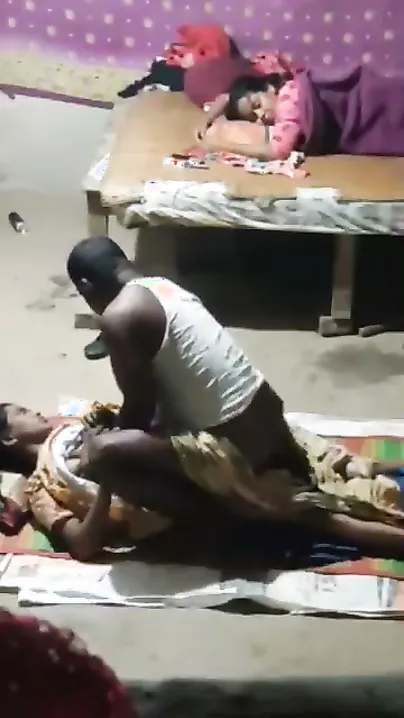Sneaky Neighbor Banging Young Girl While Mom Watches Nearby