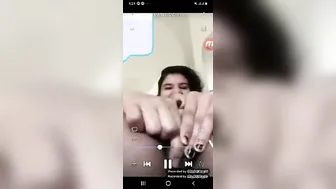 Slutty GF Stuffing Thick Vegetable Deep In Pussy