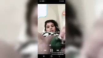 Slutty GF Stuffing Thick Vegetable Deep In Pussy