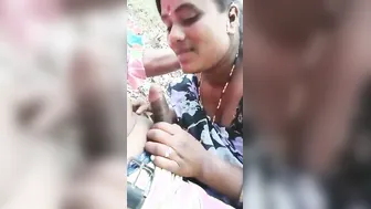 Mature Slut Sucking Cock Outside In Public For Some Quick Fun