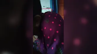 Married Housewife Giving Sloppy Blowjob To Her Man On Camera