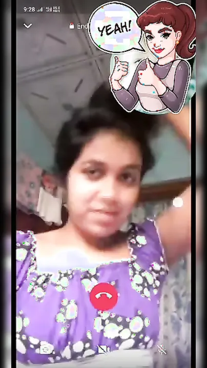 Desi Babe Stripping Naked During Naughty Video Call Session