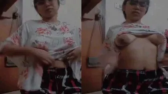 Hot Indian Slut Stripping And Flaunting Her Big Natural Tits