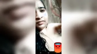 Bathing GF Showing Off Her Perky Boobs Fully Naked