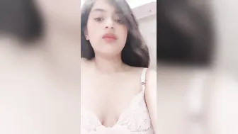 GF Teasing In Pink Bra Before Showing Off Her Boobs