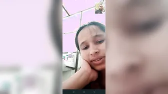 Desi Gf Spreading Pussy Wide Open On Video Call For Boyfriend