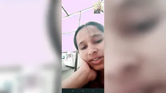 Desi Gf Spreading Pussy Wide Open On Video Call For Boyfriend