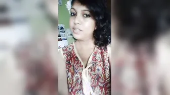 Indian Babe Stripping Naked Showing Tits And Shaved Pussy
