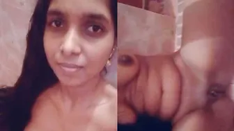 Sweet Desi GF Showing Tits And Pussy On Video Call