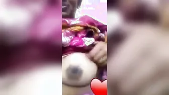 South Indian Wife Flashing Her Massive Boobs During Video Call