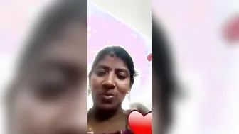 South Indian Wife Flashing Her Massive Boobs During Video Call
