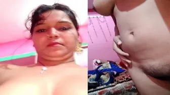 Village Aunty Fingering Her Pussy Caught On Leaked Video Clip