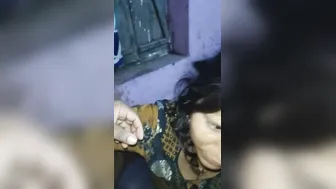 Village Bhabhi Sucking Customer Cock In Cheap Lodge Room Nearby