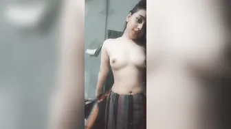 Beautiful Girl Flashing Her Perky Tits In Viral Leaked Video