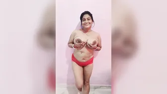 Married Aunty Getting Fucked Hard By Hubby's Friend At Home