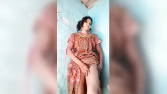 Sweet Village Wife Spreading Her Pussy Wide For The Camera