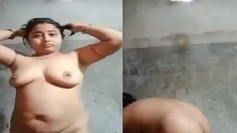 Naked Married Boudi Teasing In The Bathroom Feeling Naughty