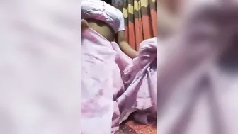 My Babe Slowly Removing Saree And Fingering Wet Pussy Hard