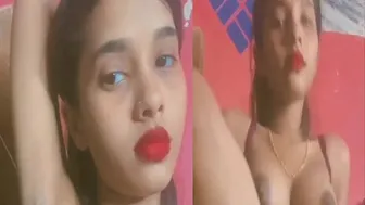 Social Media Babe Showing Perfect Natural Boobs Leaked Video