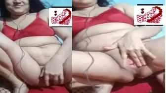 Bhabhi Fingering Her Pussy In Bedroom Caught On Camera Leaked