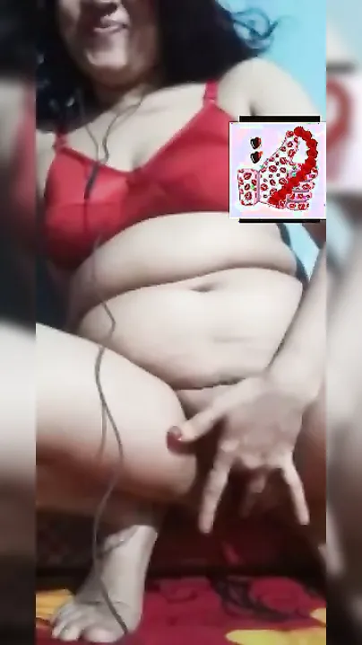 Bhabhi Fingering Her Pussy In Bedroom Caught On Camera Leaked