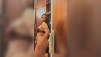 Dhaka College Babe Flashing Her Big Tits In Topless Selfie Clip
