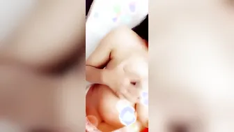 Busty Bengali GF Seducing Topless In Viral Leaked Mms