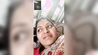 Bhabhi Removing Her Saree And Teasing On Video Call For Lover