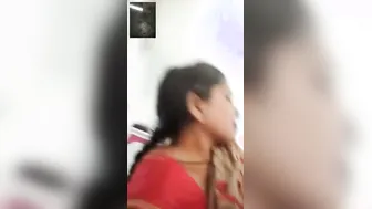 Bhabhi Removing Her Saree And Teasing On Video Call For Lover